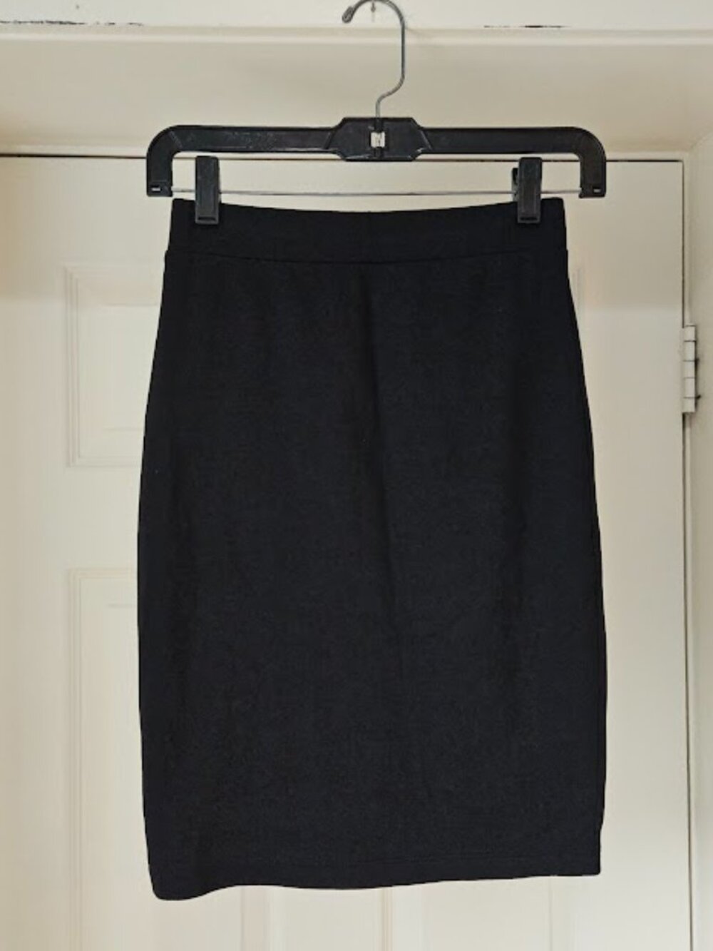 Forever 21 Black Pencil Business Casual Office Whimsygoth Small Bodycon Fitted